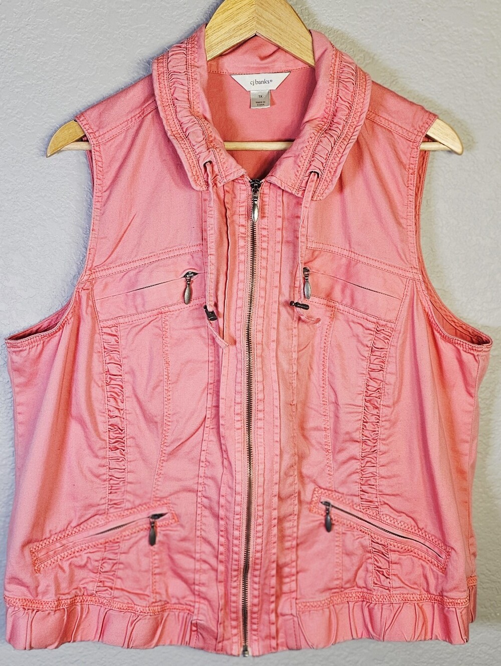 CJ Banks 1X Coral Pink Ruffle Trim Utility Vest Zip Pockets